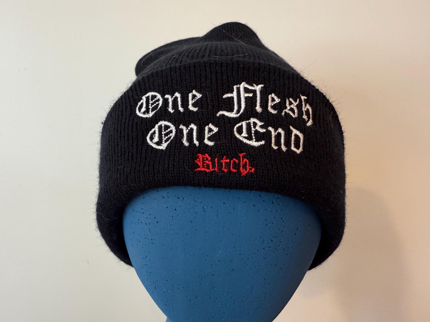One Flesh One End Knit Cap